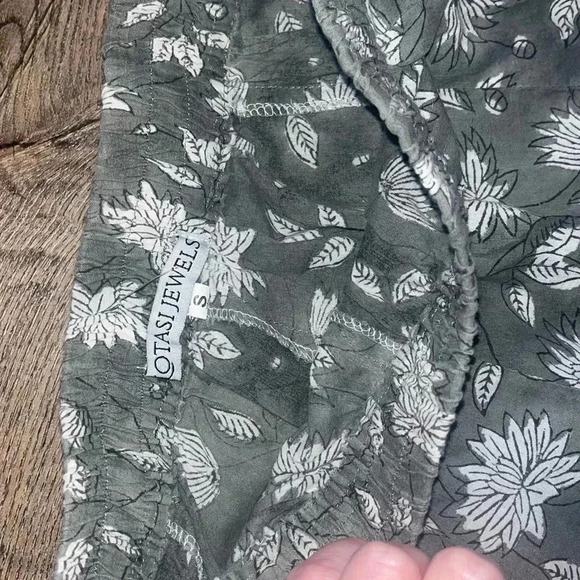 Lotasi jewels rare and unique BoHo oversized baggy flare Wide leg - Picture 2 of 3